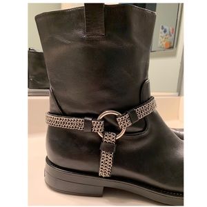 Karl Lagerfeld Paris Women’s Vernet Leather Boots